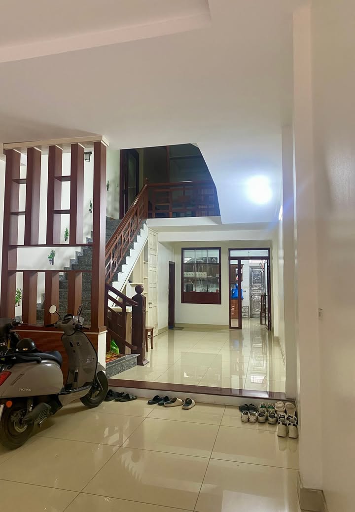 Bán nhà 5 tầng mặt phố Bình Than, Võ Cường, Bắc Ninh - Kinh doanh sầm uất!