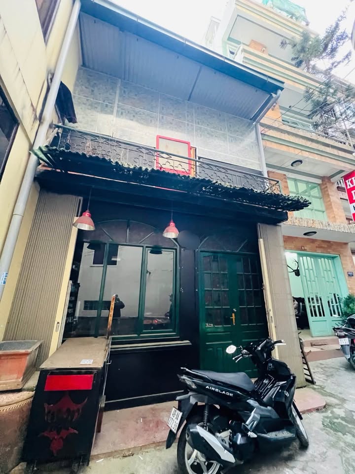 Nhà phố đường Nam Kỳ Khởi Nghĩa Đà Lạt 53m² giá 5 tỷ - Hướng Đông Bắc, tiện ích đầy đủ