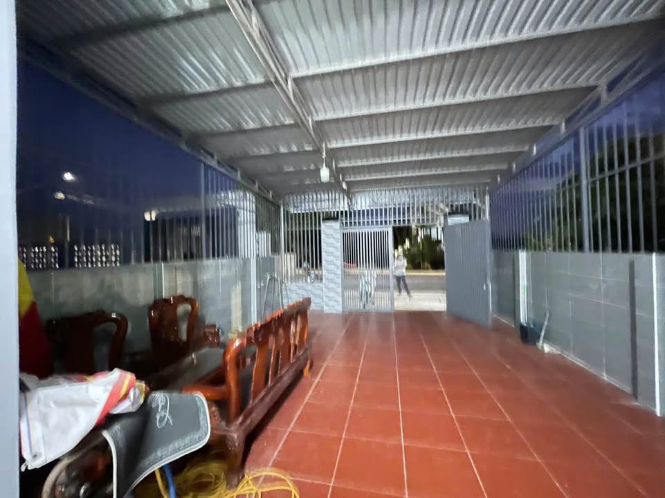 Nhà phố trục chính Năm Cỏn, Tân Xuân, 330m² giá 1.85 tỷ - Tiềm năng kinh doanh lớn!