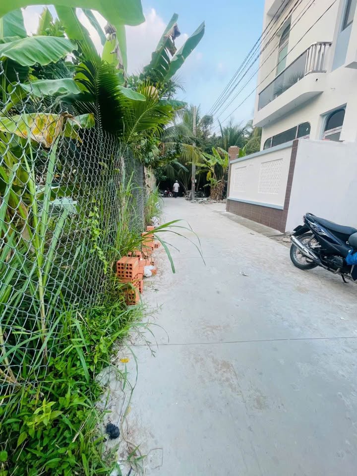 Nhà mới hoàn thiện tại Kp Phước Thuận, 96m² giá 1.45 tỷ - Sẵn sàng vào ở ngay!