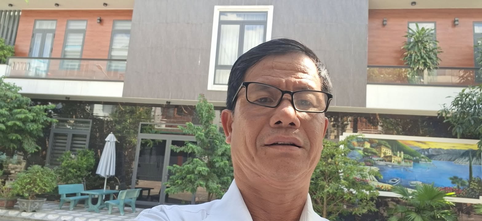 FrontHouse Dĩ An 97m² giá 8.7 tỷ - Lô góc 2 mặt tiền cực hiếm!