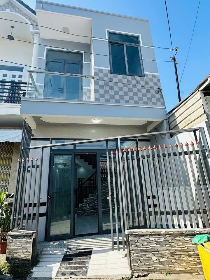 Nhà 1 trệt 1 lầu hẻm 5 Yên Thuận, 54m² giá 2.2 tỷ - Sổ hồng chính chủ