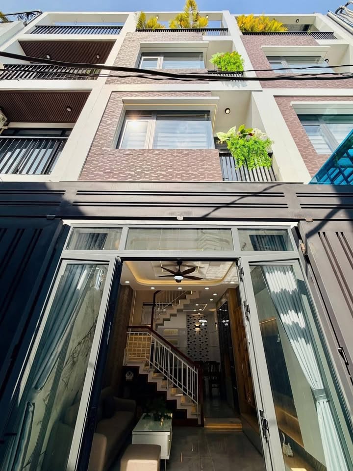 Nhà phố Gò Vấp 42.51m² giá 6.35 tỷ - Hẻm an ninh, nhiều tiện ích xung quanh!