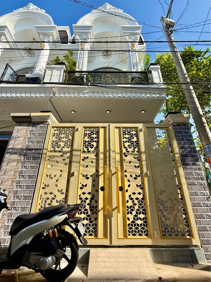 Nhà riêng Hẻm 388 Nguyễn Văn Cừ 70m² giá 3.99 tỷ - Đầy đủ nội thất cao cấp!