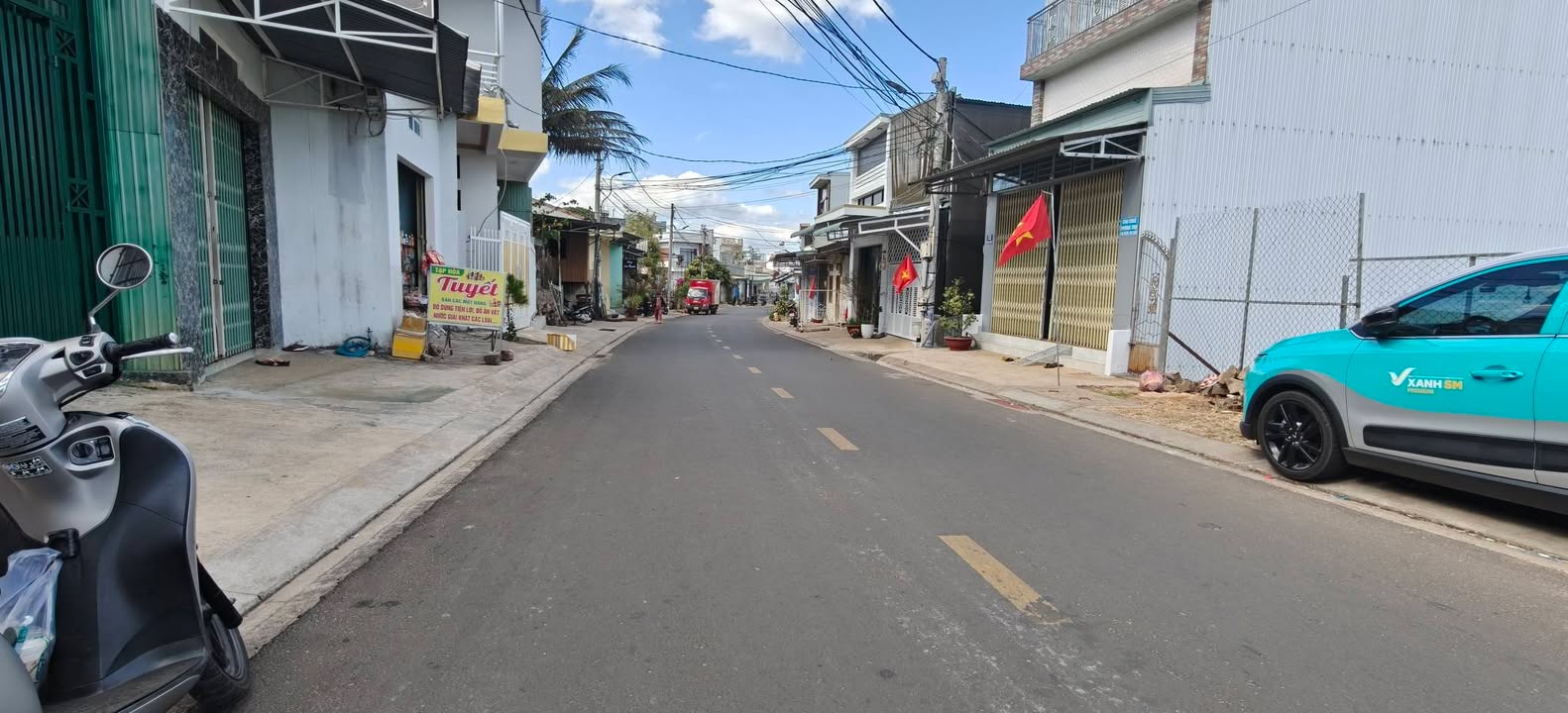 Nhà 2 Mặt Tiền Đường Chi Lăng, Pleiku 103m² giá 2 tỷ - Kinh doanh thuận lợi!