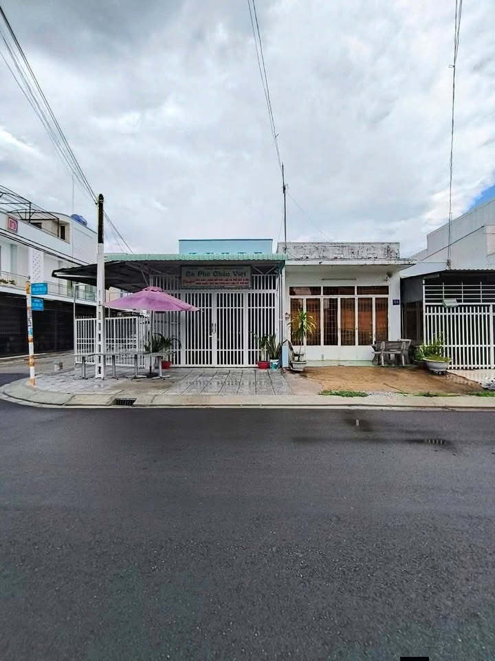 Nhà góc mặt tiền đường Ngọc Hân Công Chúa, Rạch Giá 97m² - Đang cho thuê 4.5 triệu/tháng!