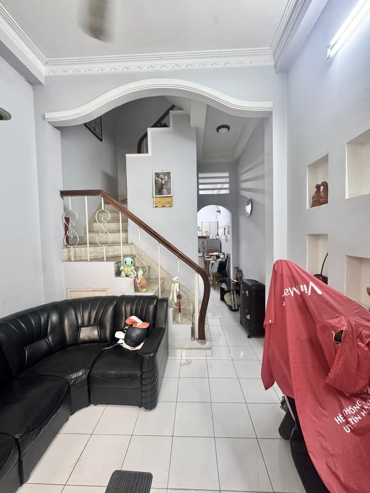 Nhà phố Huỳnh Văn Bánh, Phú Nhuận 35m² giá 6.85 tỷ - Chính chủ bán gấp!