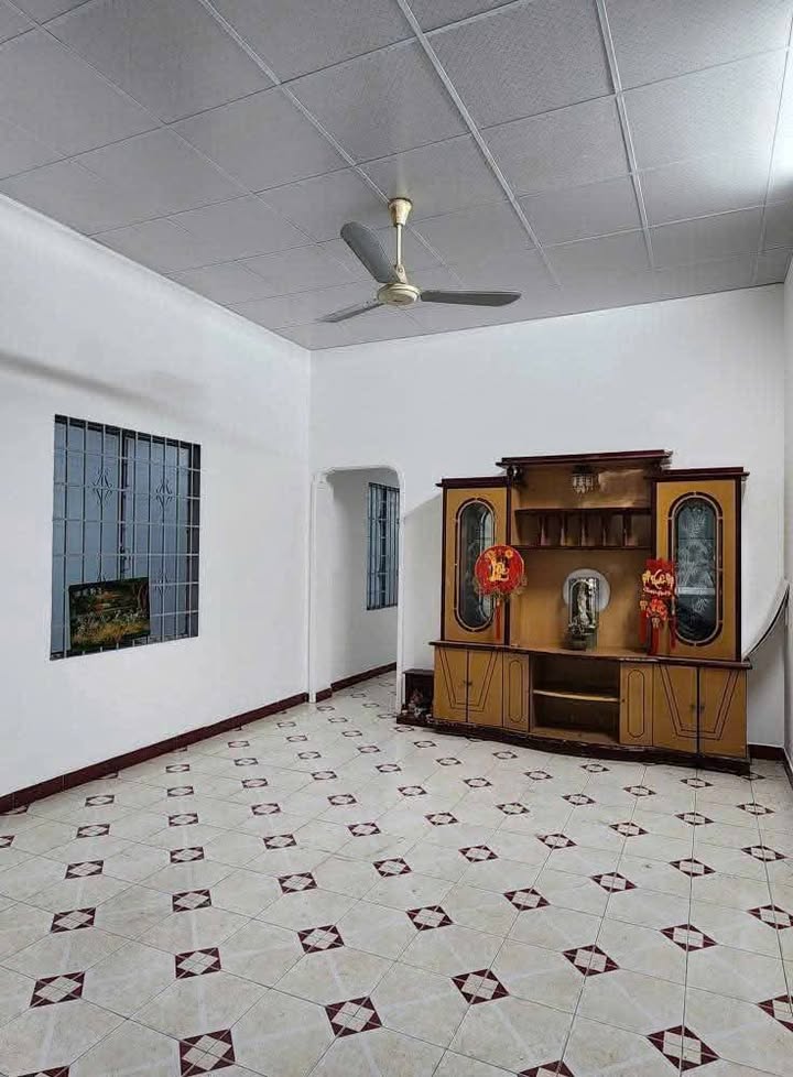 Nhà mặt tiền cho thuê tại Long Tâm, Bà Rịa - Diện tích 100m² chỉ 4 triệu/tháng!