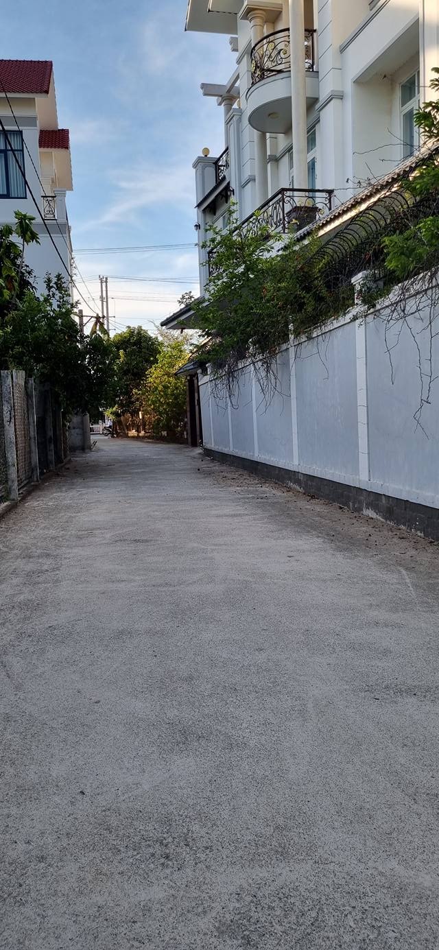 Đất nền hẻm 628 đường 30/4, phường Rạch Dừa, 67m² - Giá tốt chỉ 999 triệu!