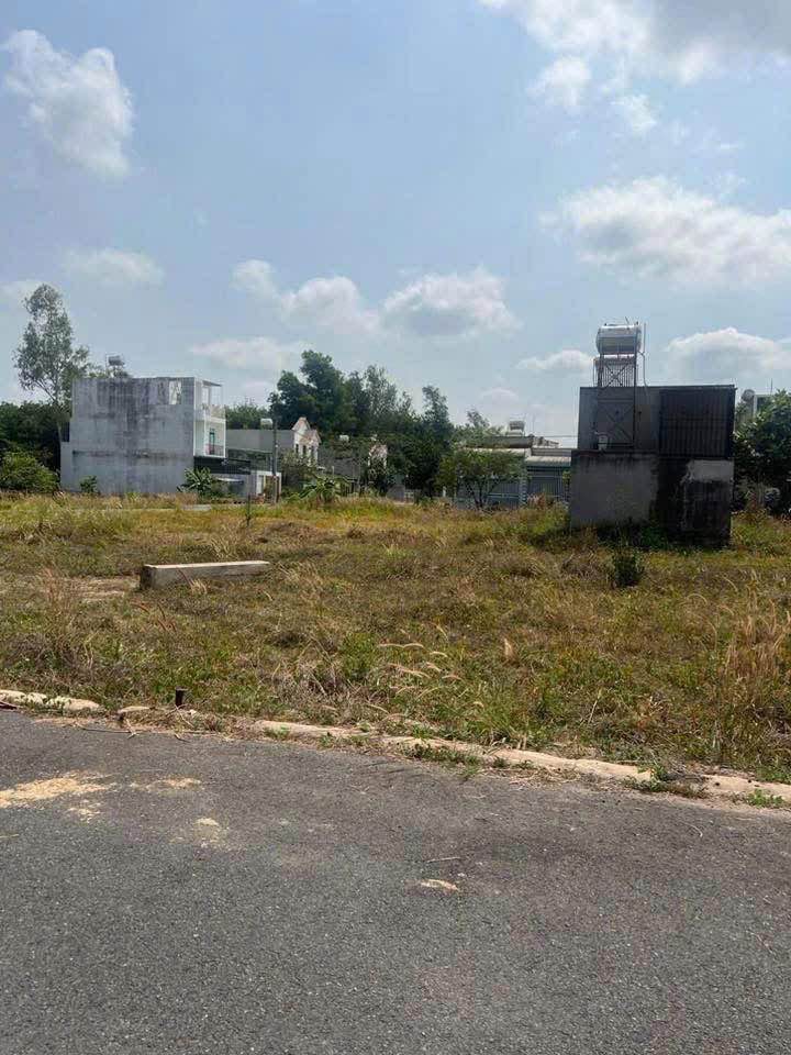 Đất thổ cư Long Đức 2, Biên Hòa 120m² giá 950 triệu - Cơ hội đầu tư tuyệt vời!