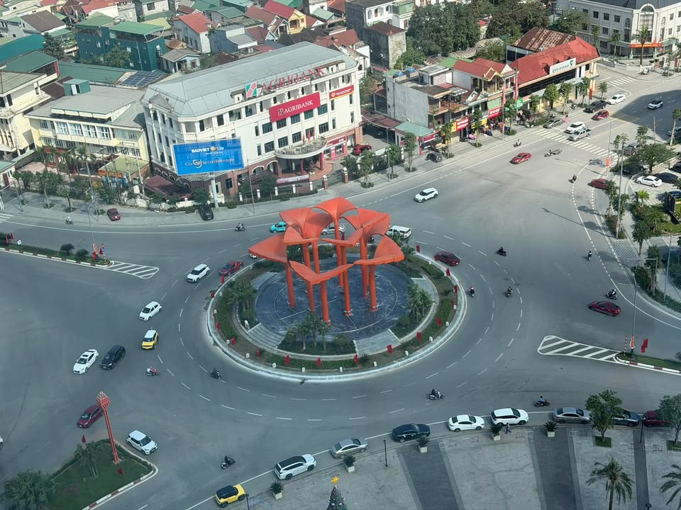 Nhà 1 Tầng Đẹp Tại Trung Tâm Thành Phố Hà Tĩnh 200m² - Giá Chỉ 2.9 Tỷ!