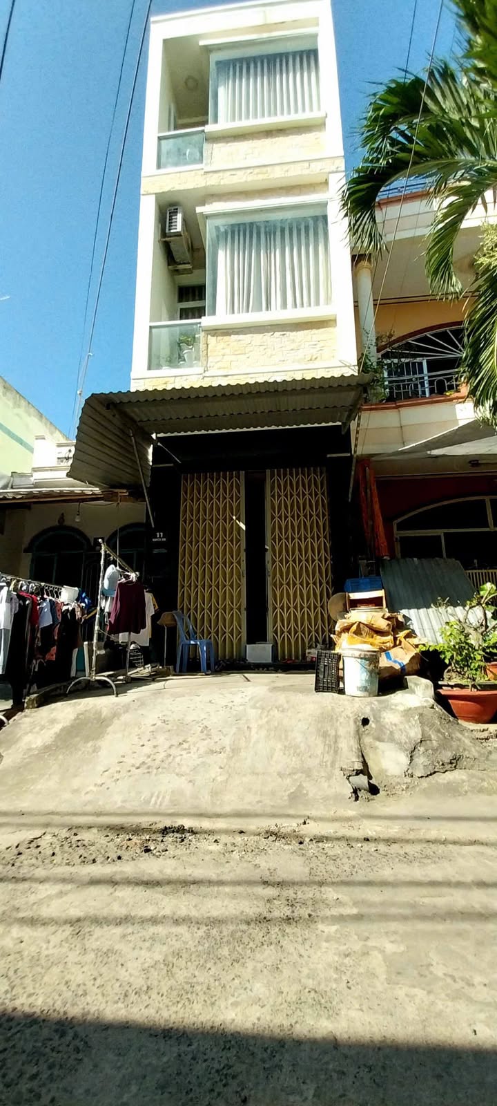 Bán Nhà 3 Tầng Đường Nguyễn Sơn - Phước Hải, Nha Trang 42m² giá 3.5 tỷ - Sổ hồng chính chủ!