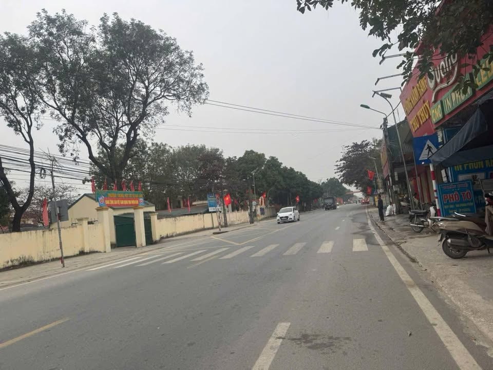 Đất nền Gia Lâm, Nho Quan 4m² giá 2 tỷ - Chính chủ bán nhanh!