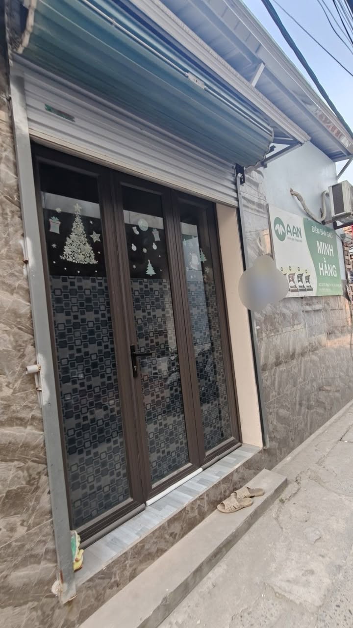 FrontHouse Quang Trung 30m² giá 6.4 tỷ - Ngõ nông, ô tô tránh gần ngã tư