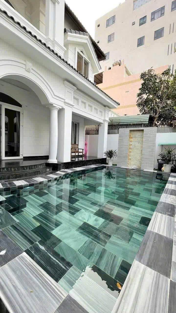 Biệt thự Bãi Sau Vũng Tàu 260m² giá 26.7 tỷ - Đi bộ ra biển gần!