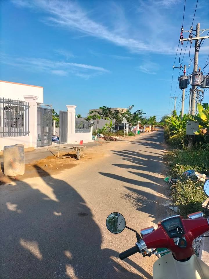 Nhà vườn Trảng Bom 300m² giá 1.999 tỷ - Không gian sống lý tưởng!