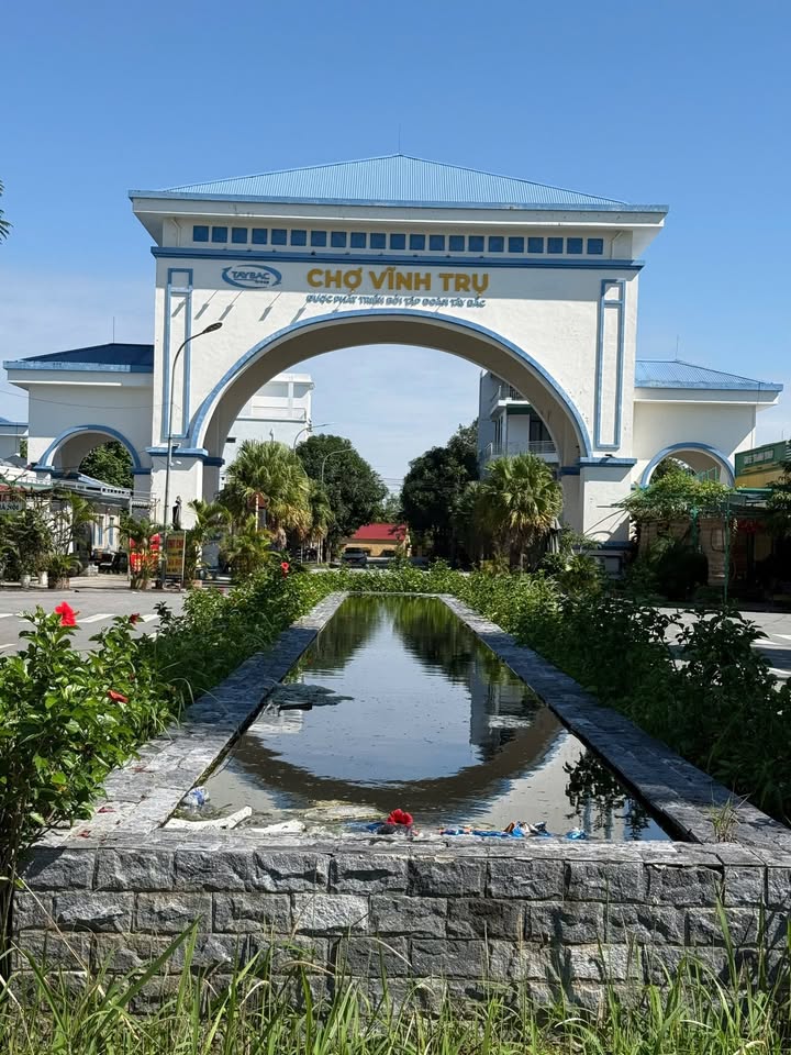 Shophouse Phố Chợ Vĩnh Trụ, 83m² - Đầu tư sinh lời ngay hôm nay!