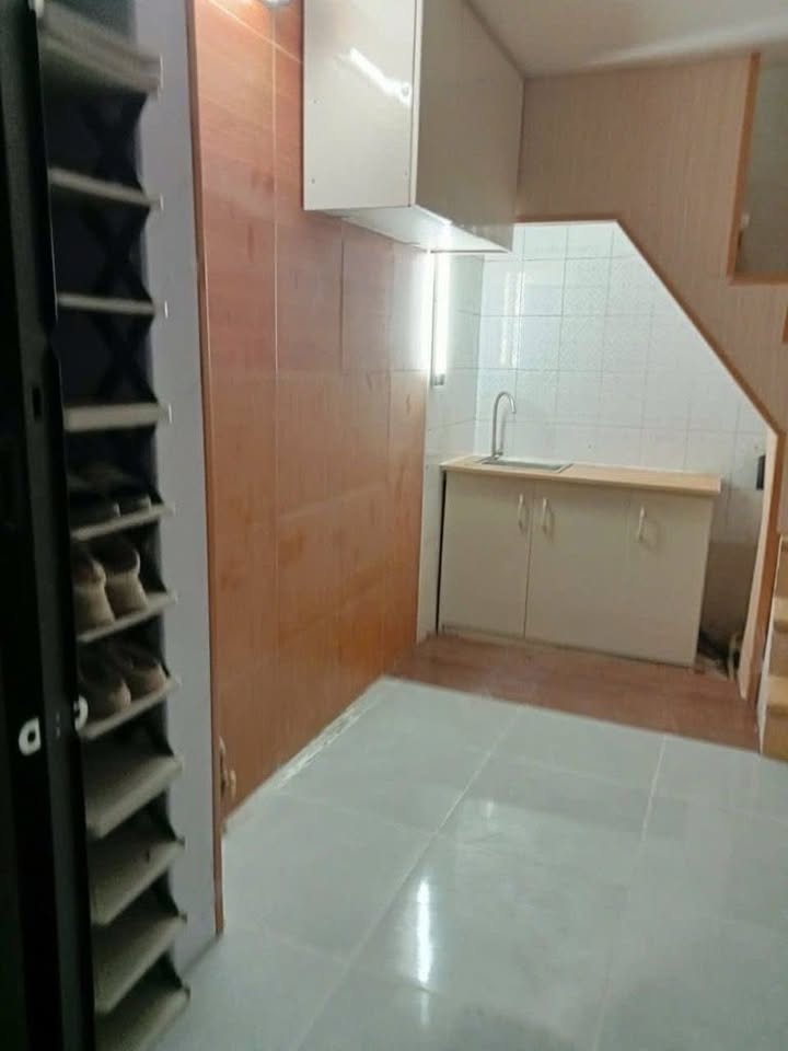 Nhà 5 tầng Đống Đa 12m² giá 1.65 tỷ - Thiết kế thông minh, sẵn sàng ở ngay!