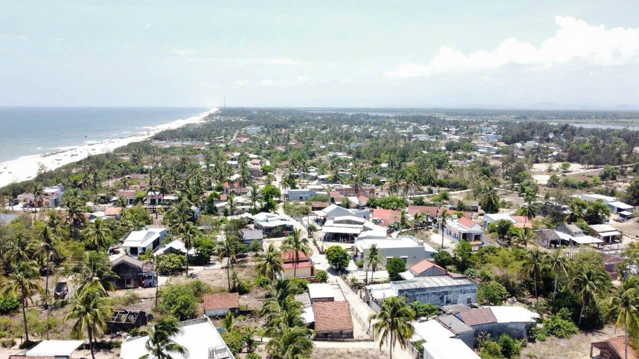 Đất Biển Nam Hội An 1100m² giá 4.6 tỷ - Cách biển chỉ vài bước chân!