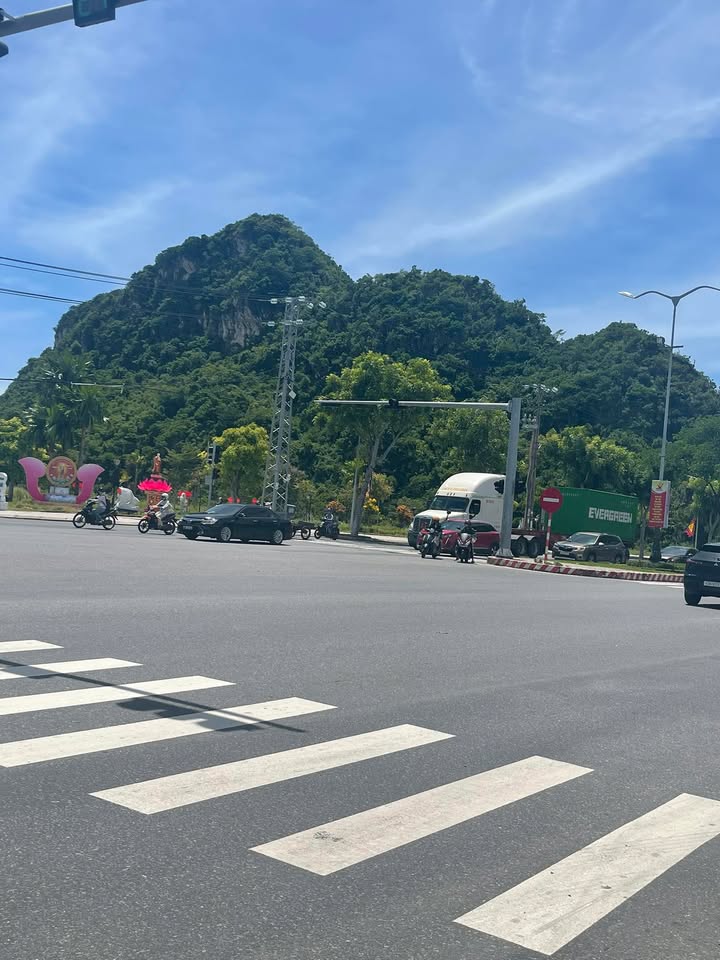 Nhà bán Khu Danh Lam Thắng Cảnh Núi Ngũ Hành Sơn 103m² giá 4 tỷ - Chính chủ tâm huyết