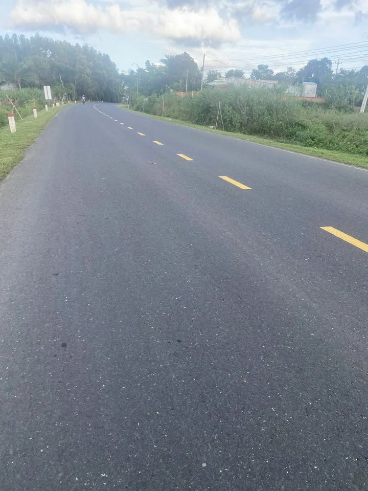 Đất thổ cư mặt tiền đường QL 25, xã Ea Chà Rang, 2000m² giá 1 tỷ - Đầu tư sinh lời ngay!