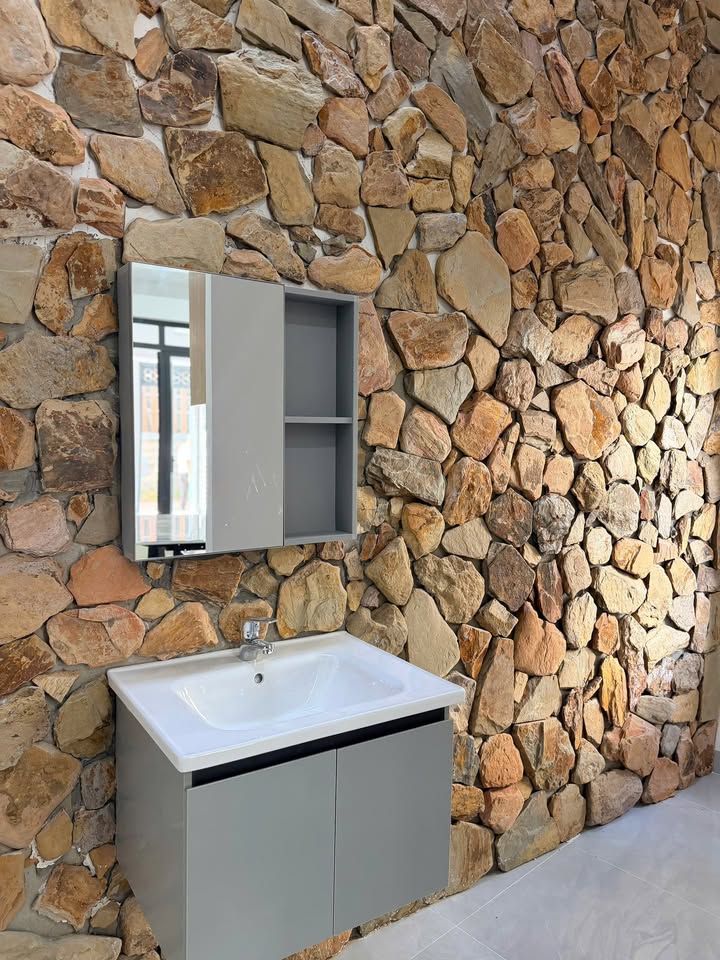 Nhà riêng Đặng Nguyên Cẩn, Đông Hòa, 65m² giá 3.15 tỷ - Ô tô vào tận nhà!