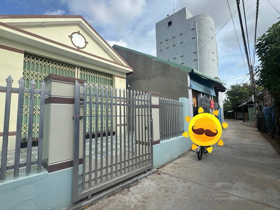 Nhà mái Thái Hòa An 114m² giá thỏa thuận - Đường ô tô, gần Tuy Hòa!