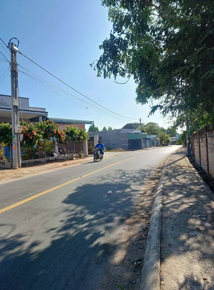 Nhà cấp 4 khu Gia Phát, Long Điền 125m² giá 2.2 tỷ - Thiết kế thoáng mát, gần trường học!