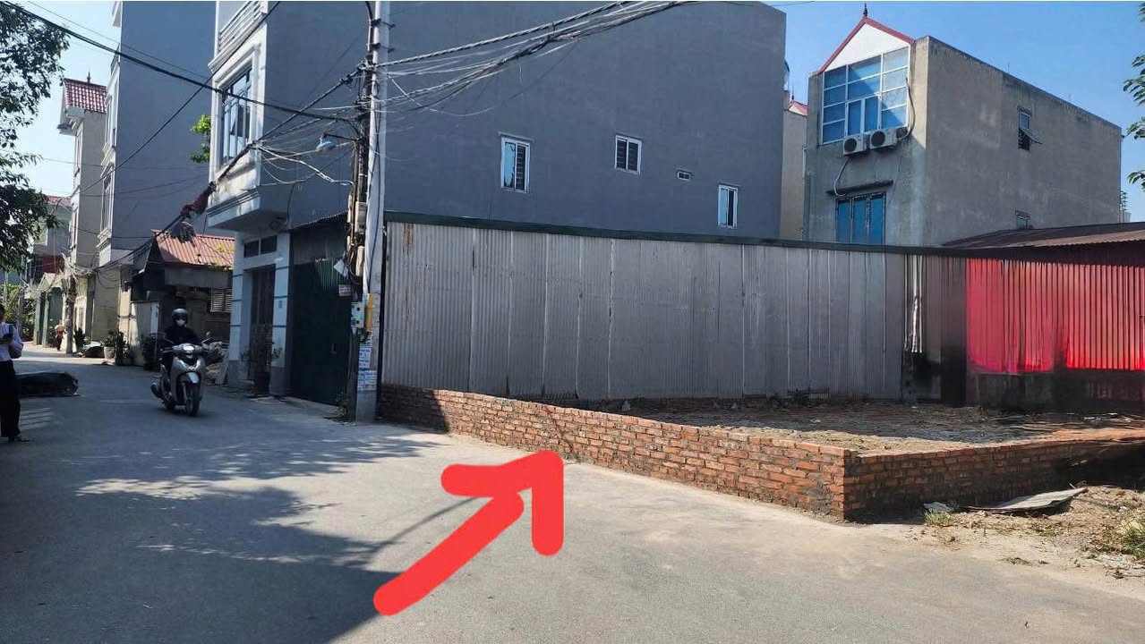 Đất nền Nhật Tân, Tây Hồ 54m² giá 2.191 tỷ - Sổ đỏ chính chủ, kinh doanh thuận lợi!