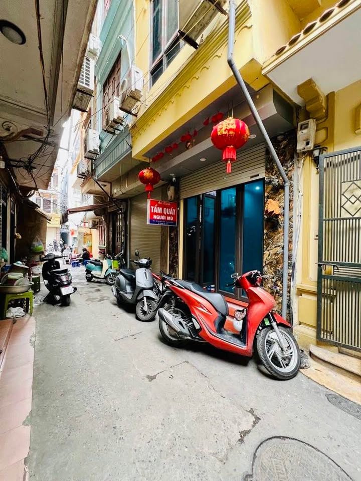 Nhà phố Trương Định, 35m² giá 8 tỷ - Đầu tư sinh lời ngay lập tức!