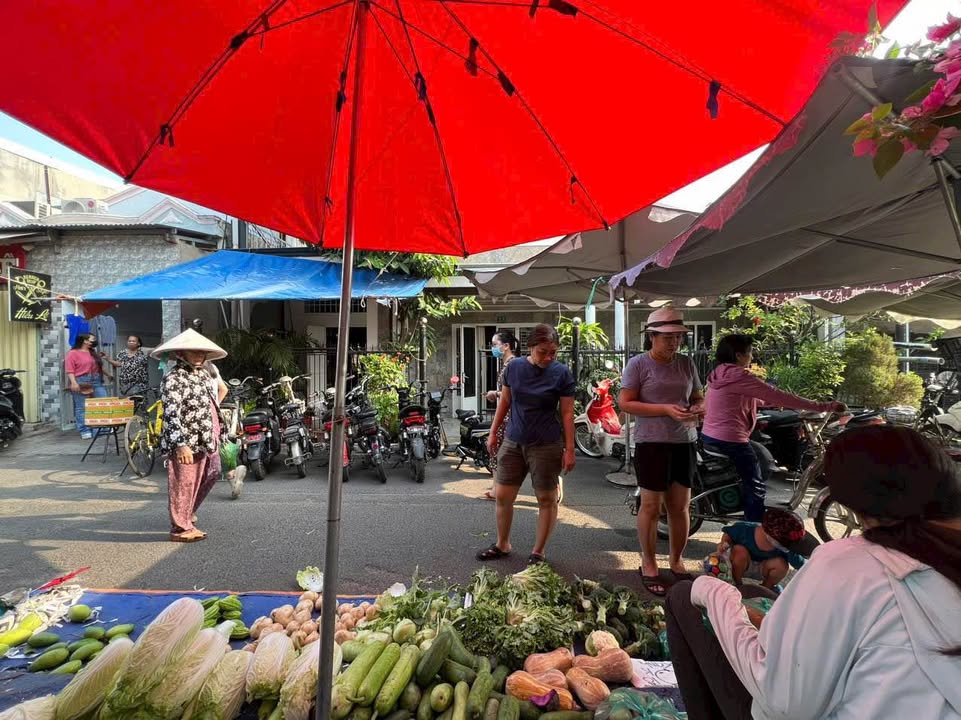 Nhà mặt tiền chợ số 6 Phường Hố Nai 216m² giá 6.49 tỷ - Sổ hồng chính chủ!