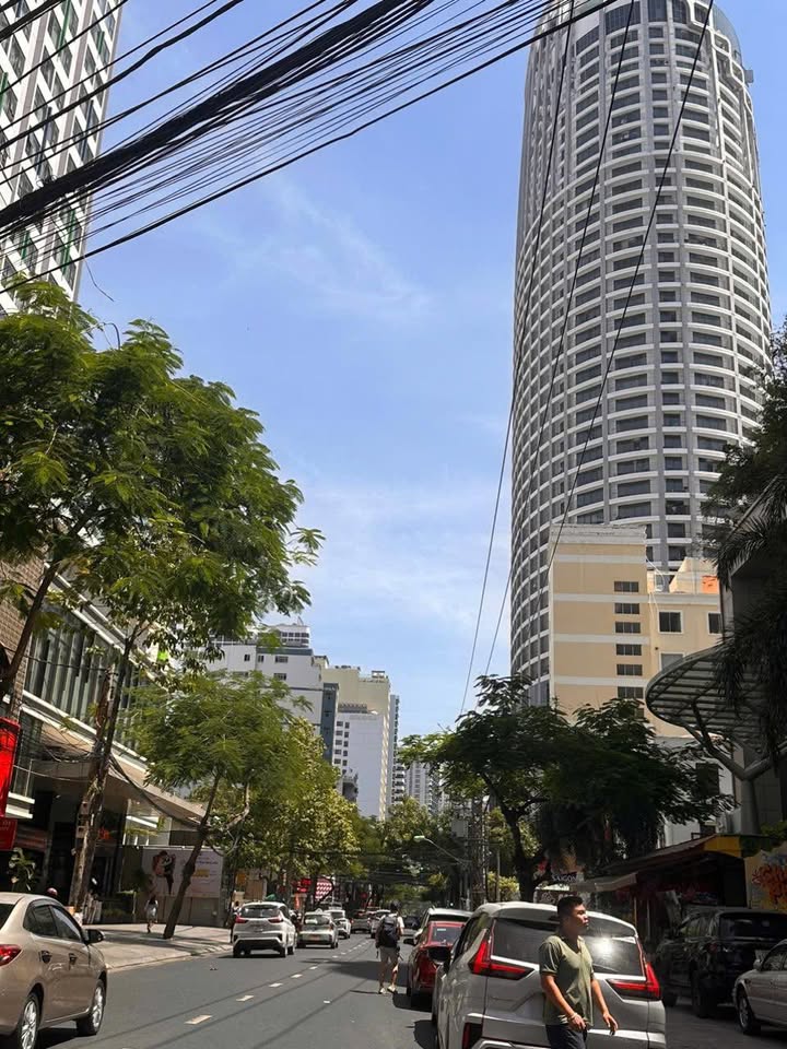 FrontHouse Nha Trang 516m² giá 250 tỷ - Tiềm năng kinh doanh vượt trội!