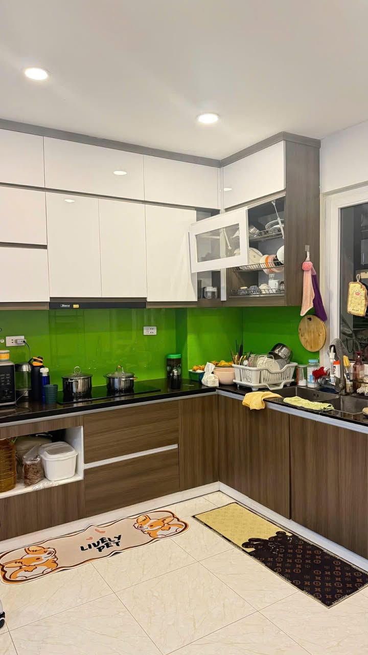 Căn hộ 2PN cho thuê tại Khu 6, Phường Bình Hàn - Giá chỉ 6.5 triệu/tháng!