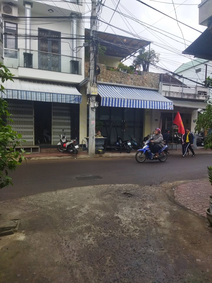 Nhà hẻm Đường Phạm Ngũ Lão, P. Ngô Mây, 101m² giá 4 tỷ - Sẵn sàng vào ở ngay!