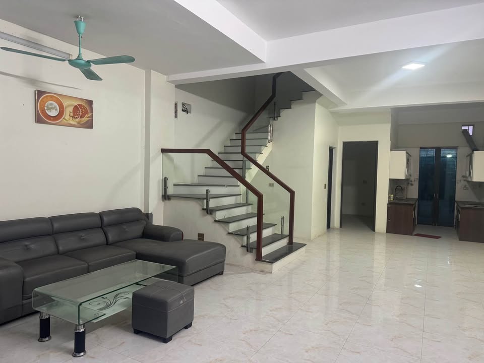 Nhà 2 tầng hiện đại Khu Tân Thành, Việt Trì 81,8m² giá 4 tỷ - Dọn vào ở ngay!