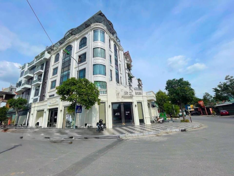 Biệt thự góc 2 mặt tiền tại Thanh Xuân 212m² giá thỏa thuận - Đầu tư sinh lời ngay!