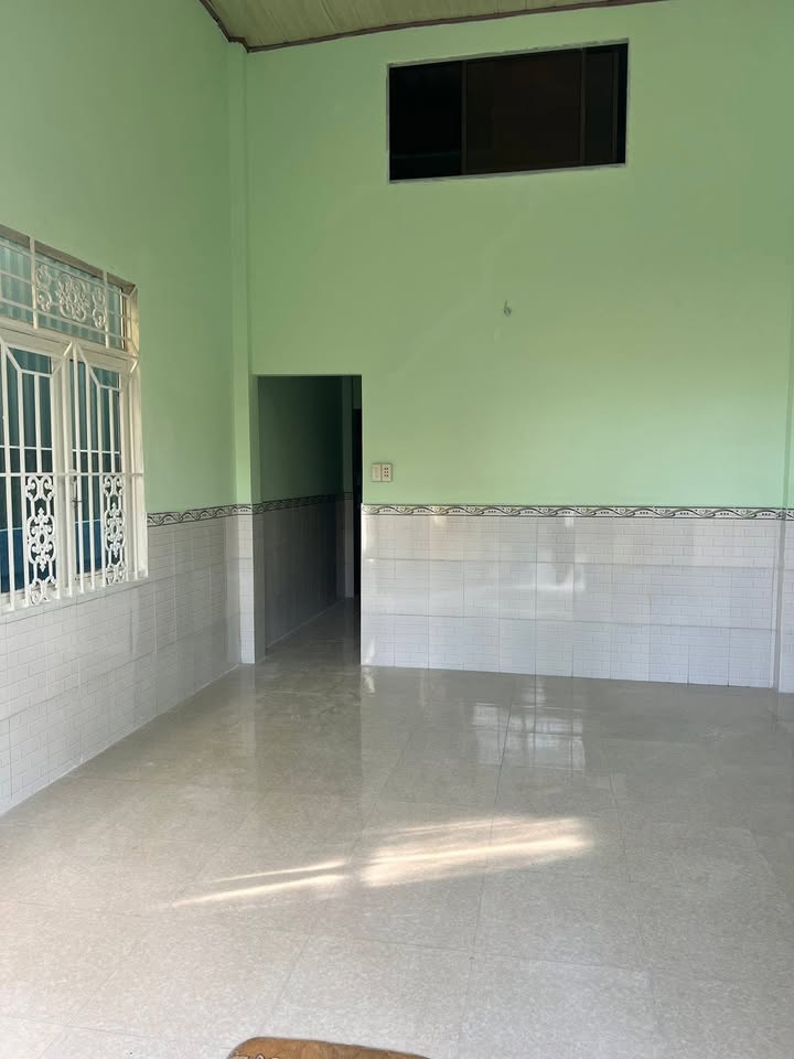 Nhà phố Hóc Môn 75m² giá 1.85 tỷ - Sổ đỏ chính chủ, cơ hội hợp thức hóa sổ hồng!