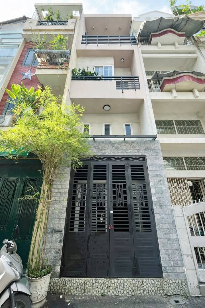 Nhà phố Cầu Kho, Quận 1, 25m² chỉ 8 tỷ - Cơ hội vàng không thể bỏ lỡ!