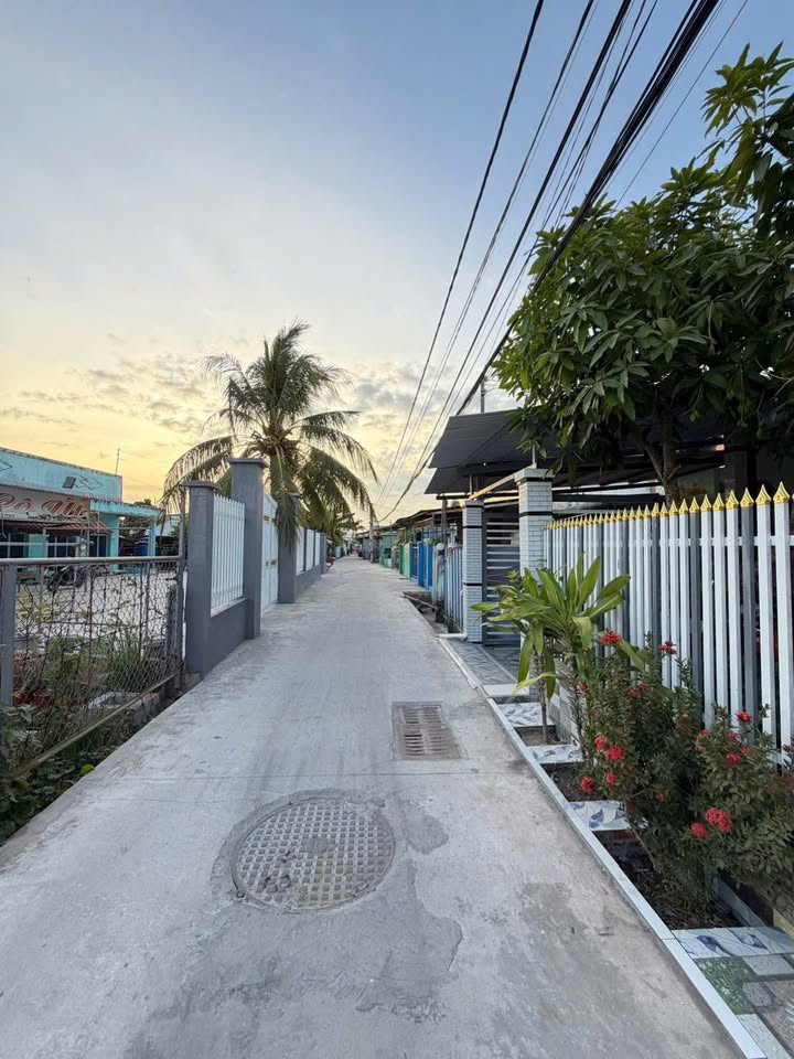 Nhà bán gấp tại đường 30/4, Sóc Trăng, 66m² - Thiết kế đẹp, giá tốt!