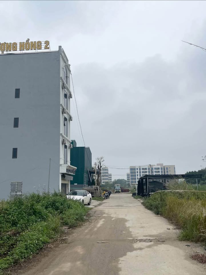 Đất nền Huyện Lập Thạch, Vĩnh Phúc 120m² giá 3 tỷ - Vị trí đẹp cho nhà đầu tư!