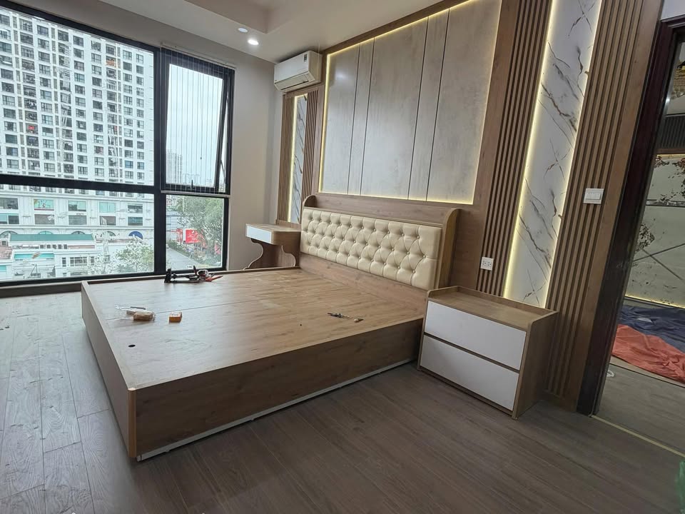 Căn hộ 3 phòng ngủ Royal City Thanh Xuân 112m² giá 15 tỷ - Nhà đẹp có nội thất!