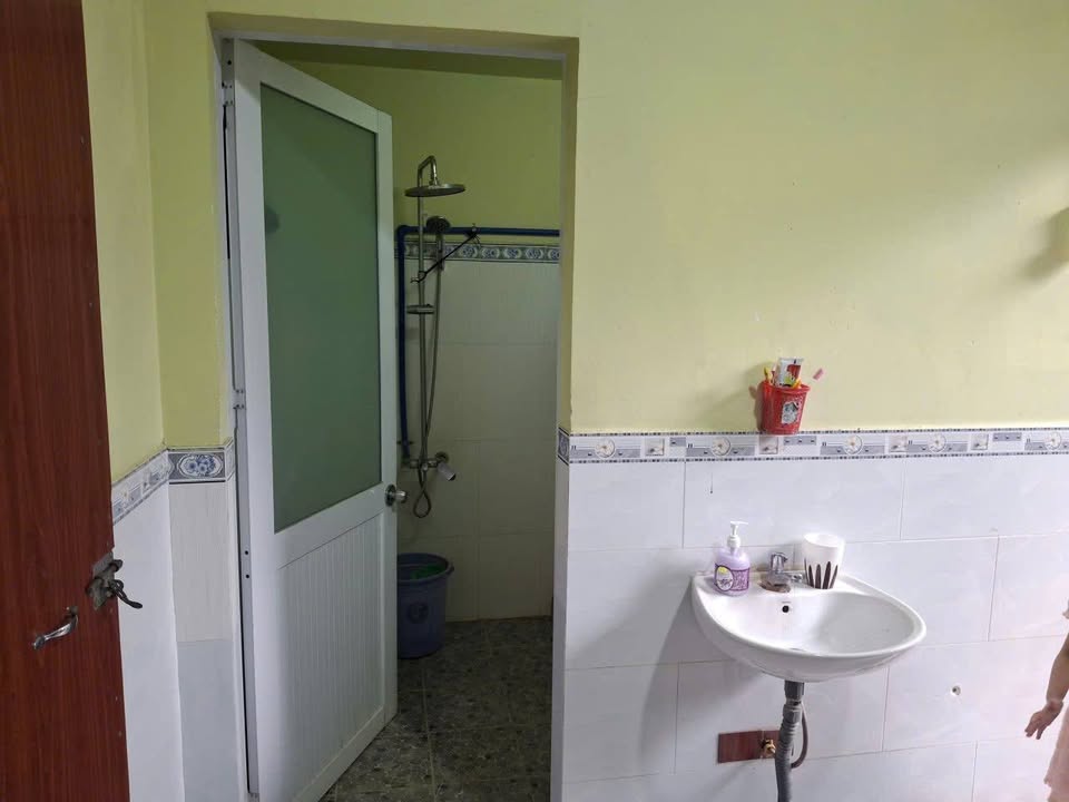 Nhà mặt tiền Hà Huy Giáp, phường Long Tâm, 130m² - Sổ hồng chính chủ!