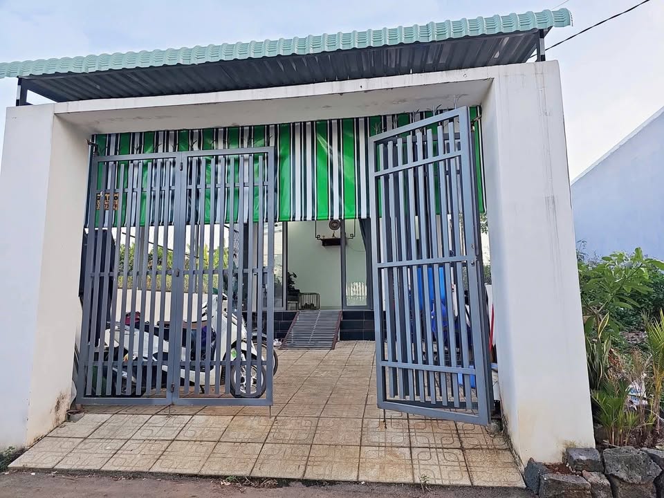 Nhà mới xây tại Thanh Bình, Trảng Bom 99,4m² giá 999 triệu - Sẵn sàng vào ở ngay!