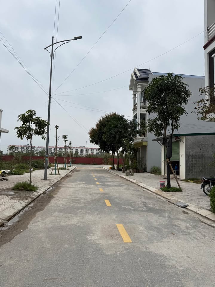 Đất nền Khu Sản Nhi Lam Hạ 70m² giá 600 triệu - Vị trí đắc địa gần bệnh viện!