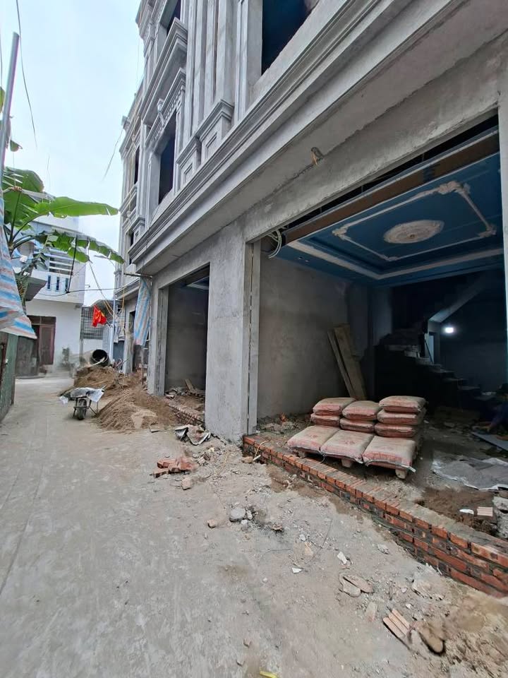 Nhà mới Phương Lưu, Hải An 41m² giá 3 tỷ - Ngõ rộng thoáng mát!