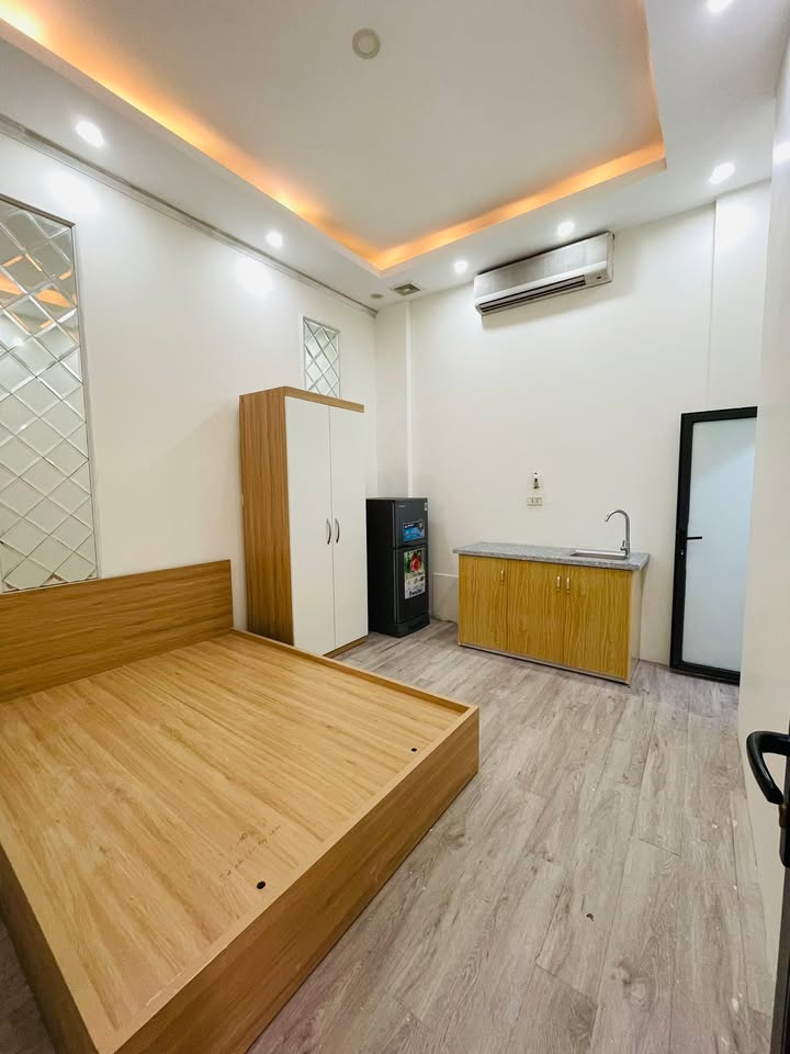 Phòng trọ Nguyễn Chí Thanh 20m² giá 3.2 triệu - Tiện nghi đầy đủ, giờ giấc tự do!