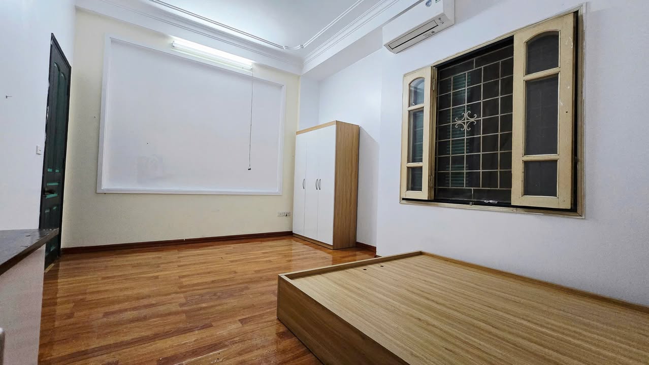 Phòng trọ cho thuê tại Ngõ 208A Đội Cấn, Ba Đình - Giá chỉ từ 3.8 triệu!