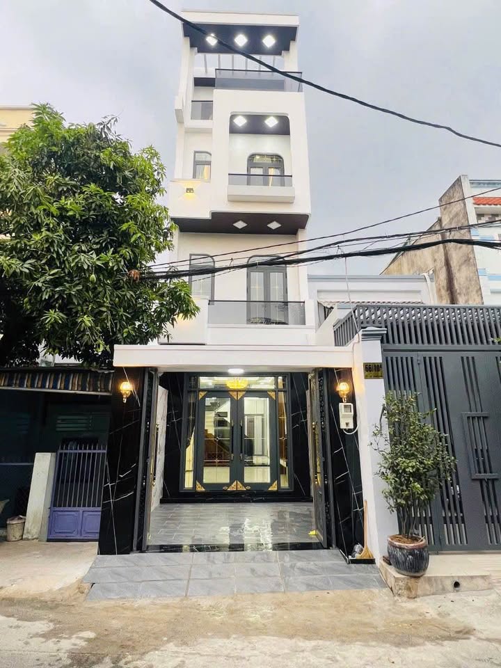 Nhà 4 Tầng Ấp 3, Hóc Môn 80m² Giá 6.8 Tỷ - Full Nội Thất Cao Cấp