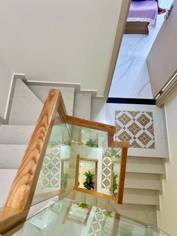 Nhà 4 tầng Bùi Đình Túy, Bình Thạnh 30m² giá 7 tỷ - Full nội thất, hẻm xe hơi rộng rãi!