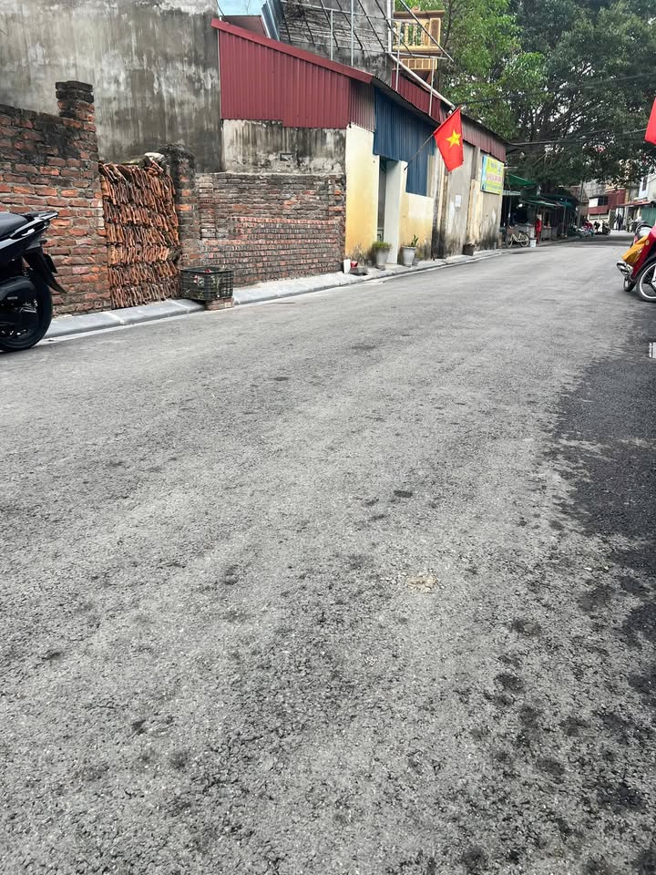 FrontHouse 64m² Huyện Đông Anh giá 8.32 tỷ - Mặt tiền kinh doanh đắc địa!